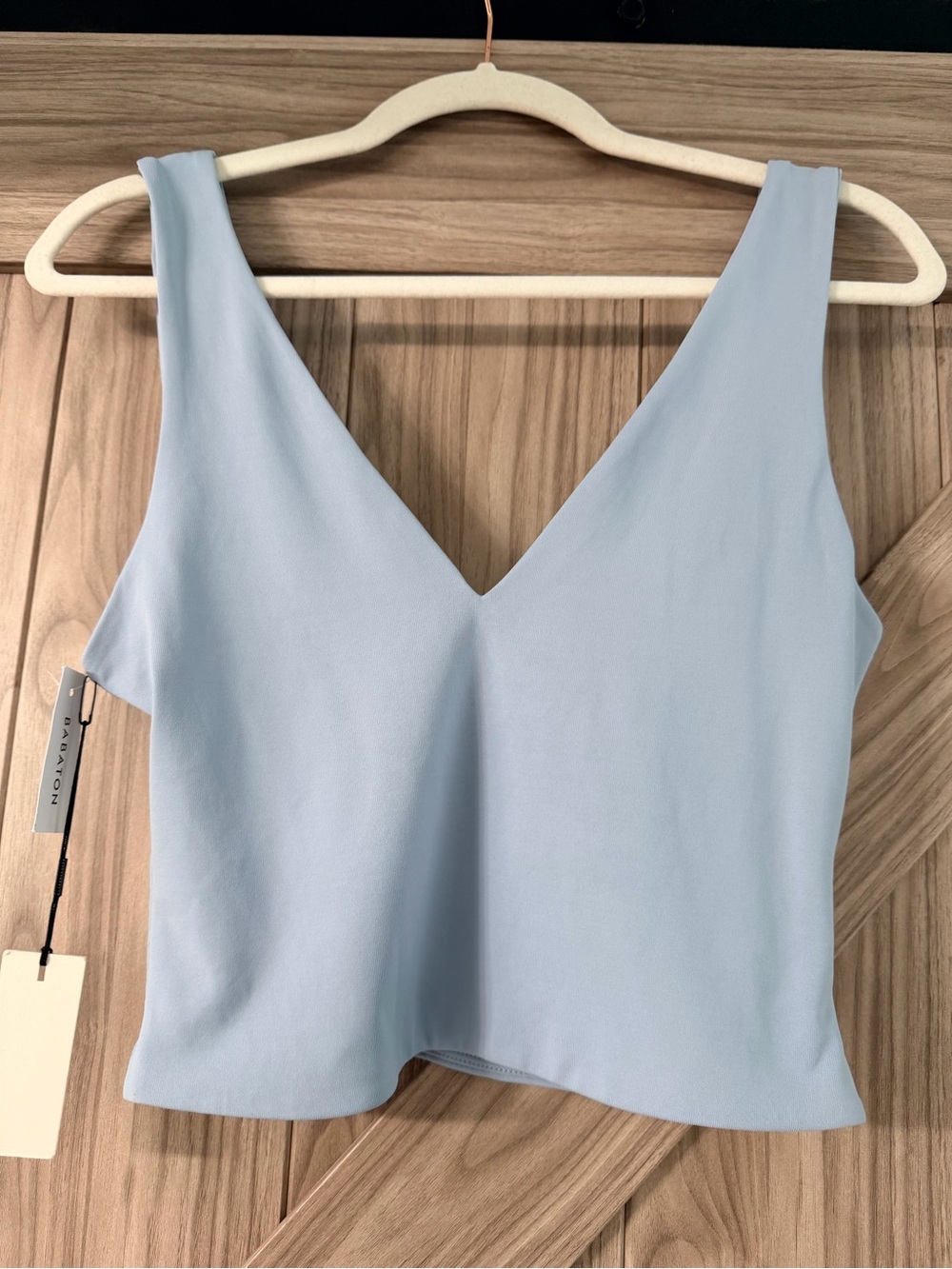 Aritzia Contour crop top